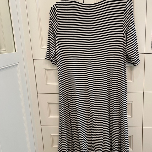 Old Navy Striped Dress - Picture 4 of 4